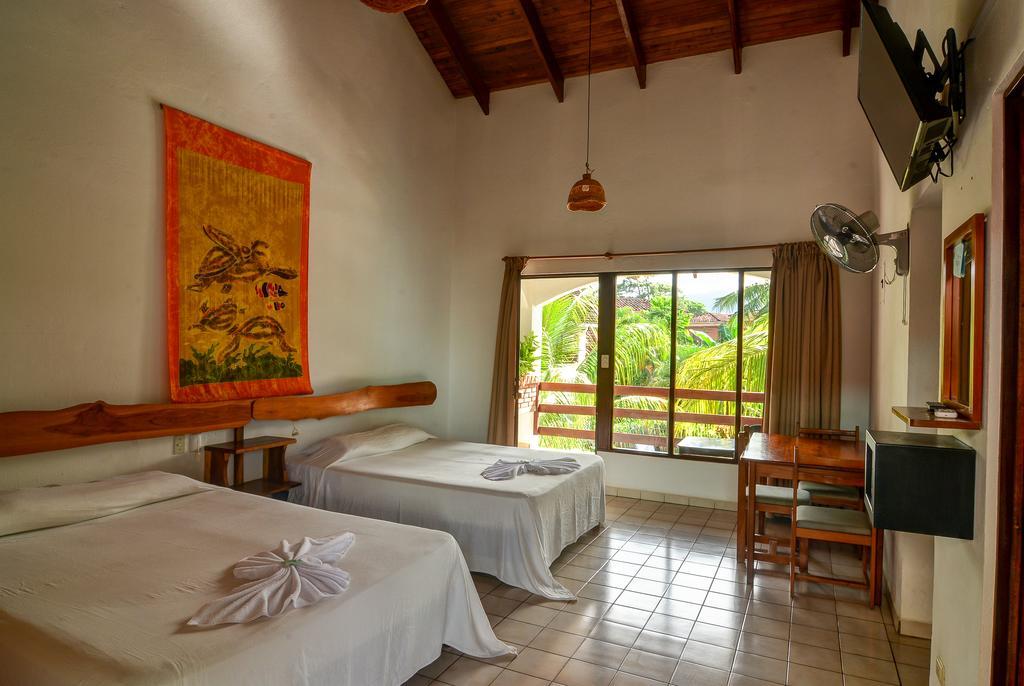 Hotel Pochote Grande Jaco Exterior photo